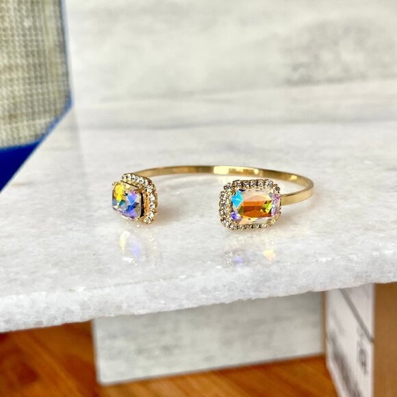 Handcrafted Sparkling Iridescent Octagon Crystal Rivoli Rhinestone Cuff Bracelet - Picture 7 of 8